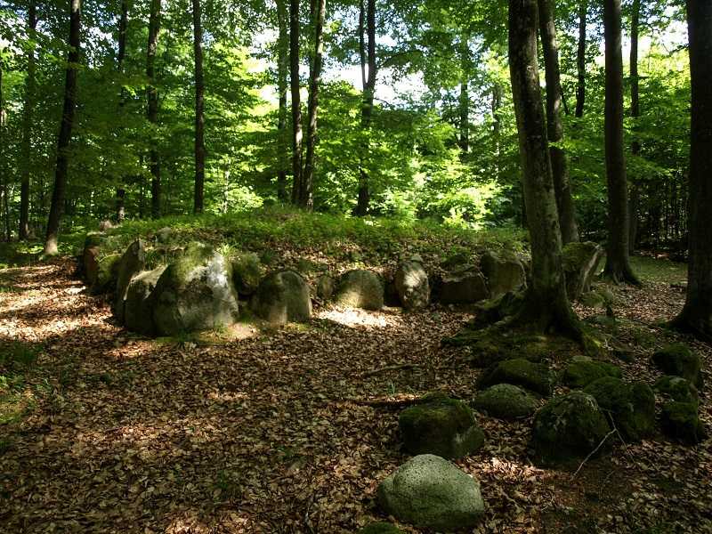 Uniradze - grobowce Uniradze - grobowce